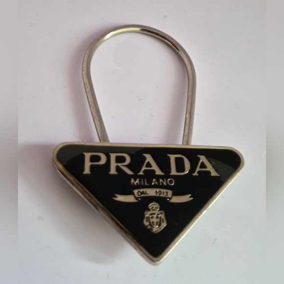 Prada Key Ring 🔥 - Picture 3 of 9